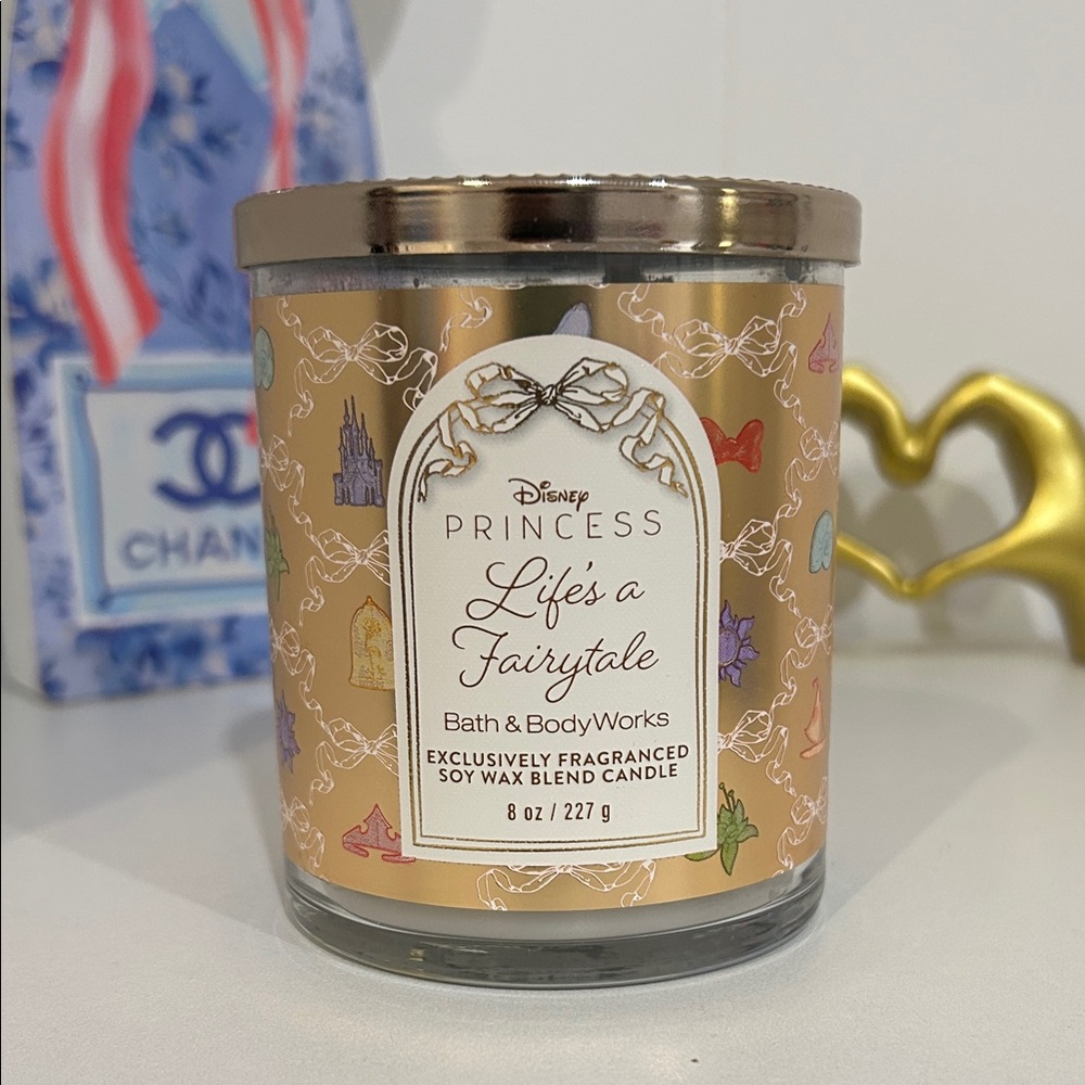 Bath & Body Works Princess "Life's a Fairytale" Candle - Single Wick